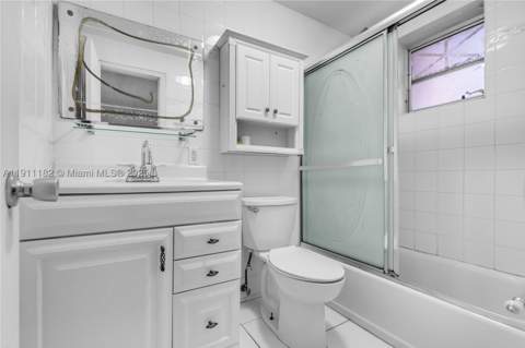 1330 W 54th St 302C, Hialeah FL - photo 13 of 20
