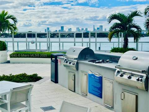 1000 West Ave 1504, Miami Beach FL - photo 22 of 27