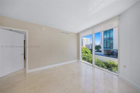 150 Sunny Isles Blvd 601, Sunny Isles Beach FL - photo 12 of 43