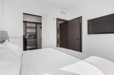 398 NE 5th St 1811, Miami FL - photo 19 of 39