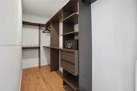 398 NE 5th St 3618, Miami FL - photo 24 of 50