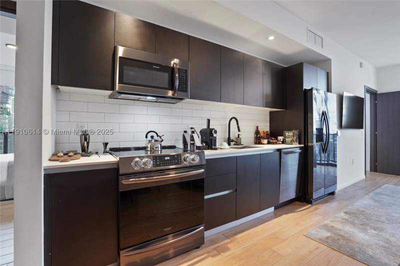 3 bedroom Condominium at 398 NE 5th St 3618, The Elser Residences, Miami — photo 3