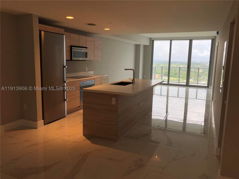 2 bedroom Condominium at 16385 Biscayne Blvd 3003, The Harbour North Condo, North Miami Beach — photo 2