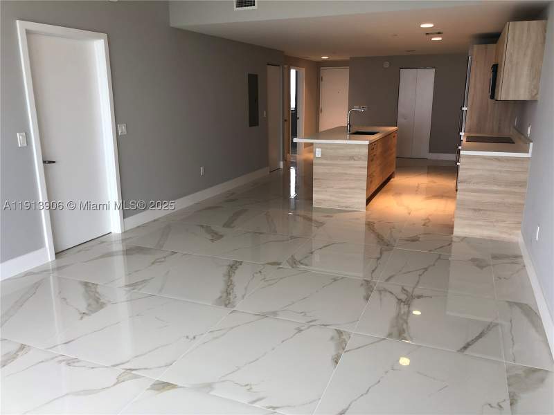 2 bedroom Condominium at 16385 Biscayne Blvd 3003, The Harbour North Condo, North Miami Beach — photo 3