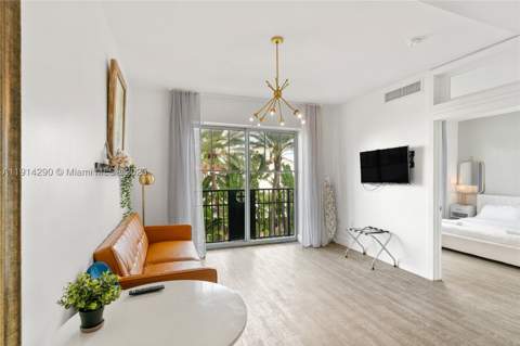 1060 Ocean Dr D307, Miami Beach FL - photo 22 of 41