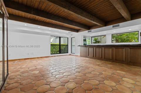 20215 W Oak Haven Cir, Miami FL - photo 11 of 89