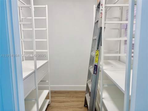 1800 N Bayshore Dr 306, Miami FL - photo 13 of 52