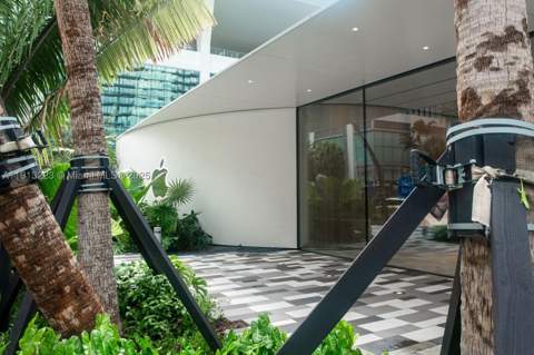851 NE 1st Ave 1811, Miami FL - photo 20 of 59