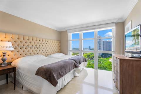 2600 Island Blvd 1605, Aventura FL - photo 23 of 36