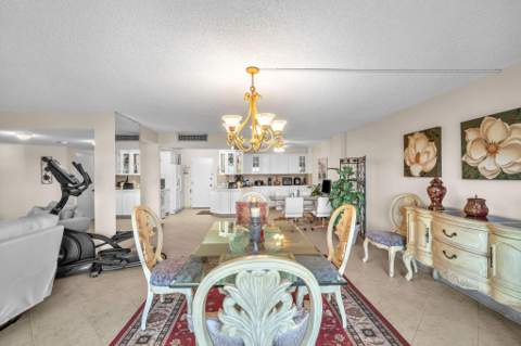 800 NE 195th Street 601, Miami FL - photo 6 of 35