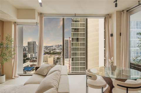 1040 Biscayne Blvd 2905, Miami FL - photo 6 of 13