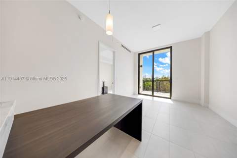 1030 15th St 306, Miami Beach FL - photo 20 of 77