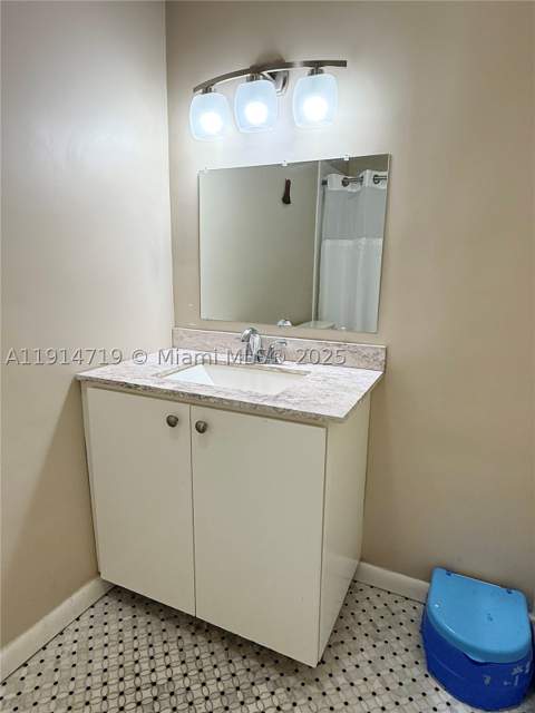 610 NW 17th St, Homestead FL - photo 14 of 29