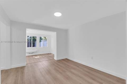 342 W 37th St, Hialeah FL - photo 15 of 35
