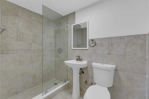 342 W 37th St, Hialeah FL - photo 20 of 35