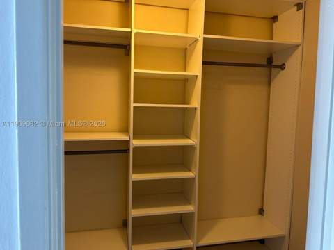 1770 NE 191st St 206-1, Miami FL - photo 8 of 13