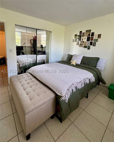 16518 NE 26th Ave 304, North Miami Beach FL - photo 14 of 31