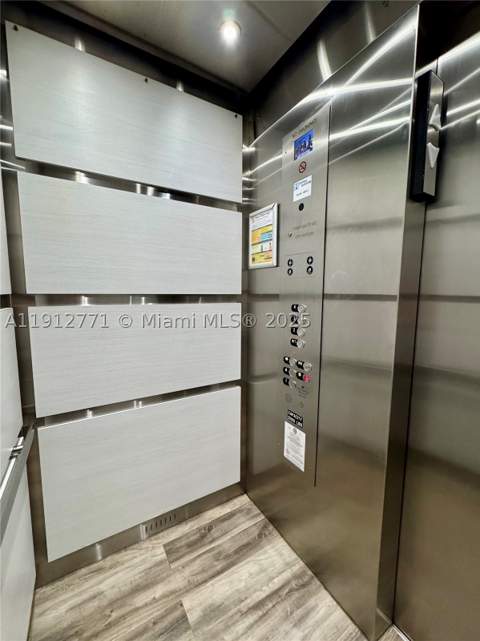 16518 NE 26th Ave 304, North Miami Beach FL - photo 23 of 31