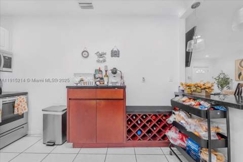 640 NE 168th St, North Miami Beach FL - photo 24 of 74