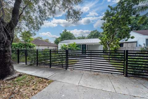 5220 SW 6 St, Miami FL - photo 9 of 56