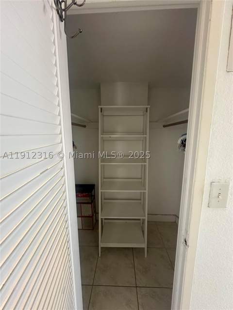 19390 Collins Ave 1019, Sunny Isles Beach FL - photo 11 of 14