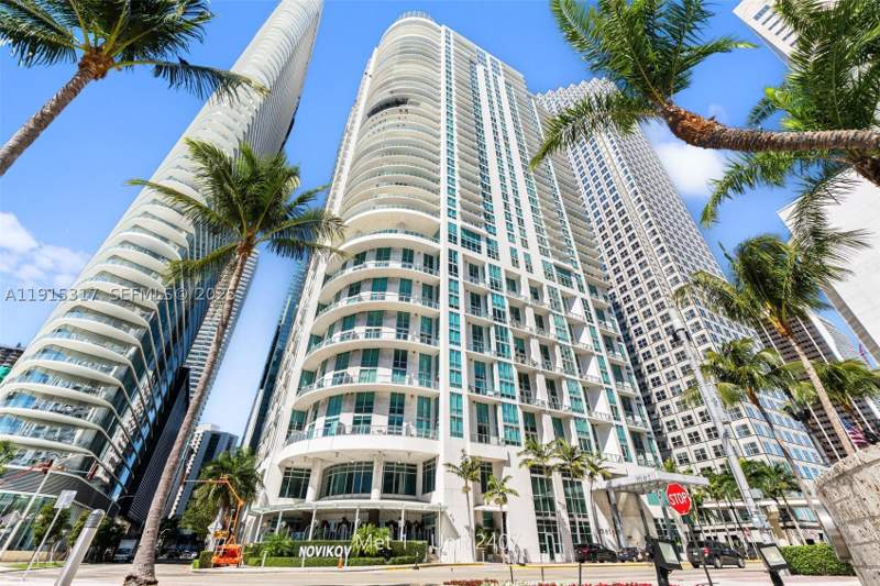 1 bedroom Condominium at 300 S Biscayne Blvd T-2407, Met 1 Condo, Miami — photo 2