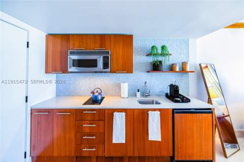 6801 Collins Ave 1002, Miami Beach FL - photo 14 of 40