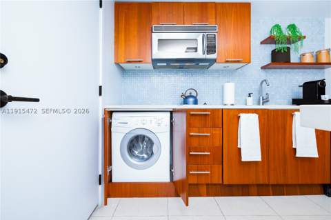 6801 Collins Ave 1002, Miami Beach FL - photo 17 of 40