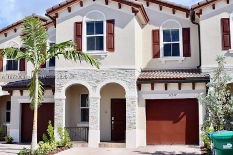 12517 NW 23rd Pl, Miami FL - photo 8 of 32