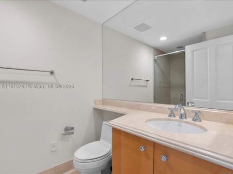 17875 Collins Ave 3305, Sunny Isles Beach FL - photo 14 of 46