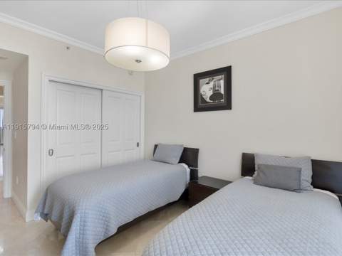 17875 Collins Ave 3305, Sunny Isles Beach FL - photo 16 of 46