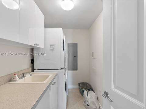 17875 Collins Ave 3305, Sunny Isles Beach FL - photo 20 of 46