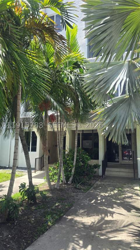 250 180th Dr 510, Sunny Isles Beach FL - photo 20 of 26