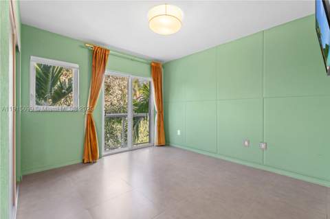 1853 Jefferson Ave 6, Miami Beach FL - photo 16 of 18