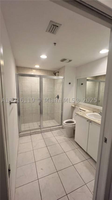 2775 NE 187th St 227, Aventura FL - photo 11 of 17