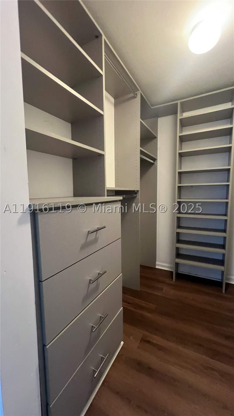 2 bedroom Condominium at 2775 NE 187th St 227, Venture At Aventura West, Aventura — photo 5