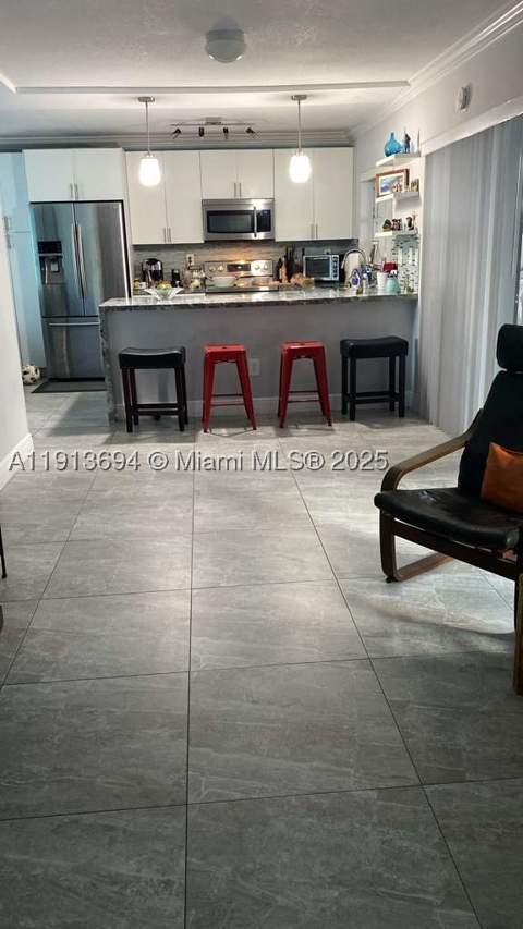 10454 NW 5th Ter 4-30, Miami FL - photo 10 of 52