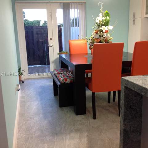 10454 NW 5th Ter 4-30, Miami FL - photo 14 of 52
