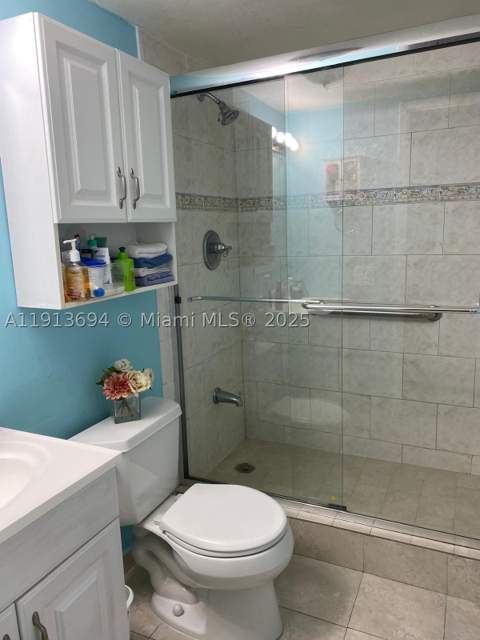 10454 NW 5th Ter 4-30, Miami FL - photo 17 of 52