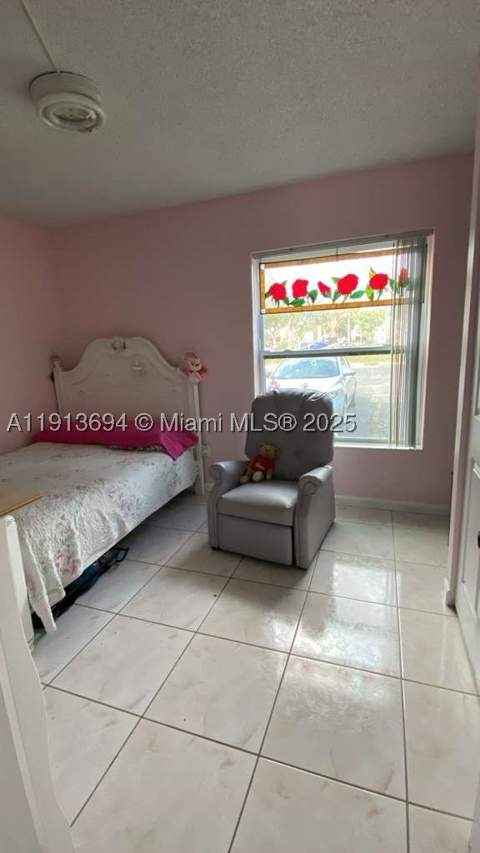 10454 NW 5th Ter 4-30, Miami FL - photo 20 of 52