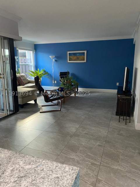 10454 NW 5th Ter 4-30, Miami FL - photo 6 of 52