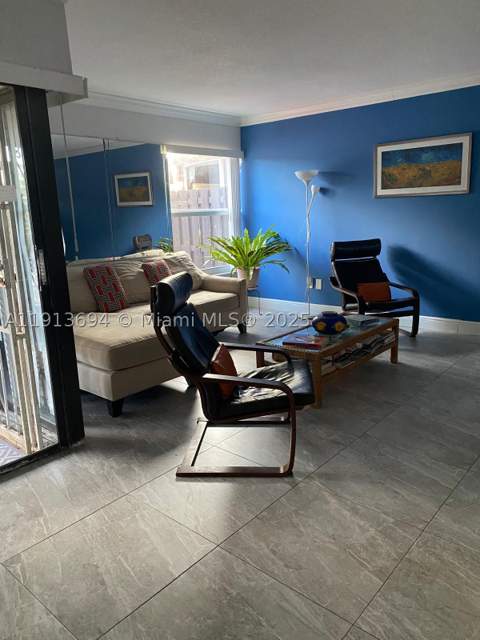10454 NW 5th Ter 4-30, Miami FL - photo 7 of 52