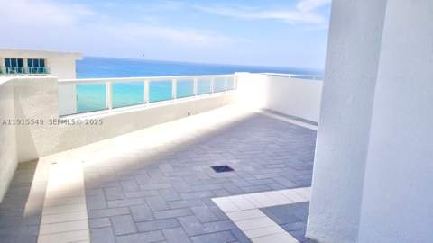 16699 Collins Ave 1105, Sunny Isles Beach FL - photo 14 of 28
