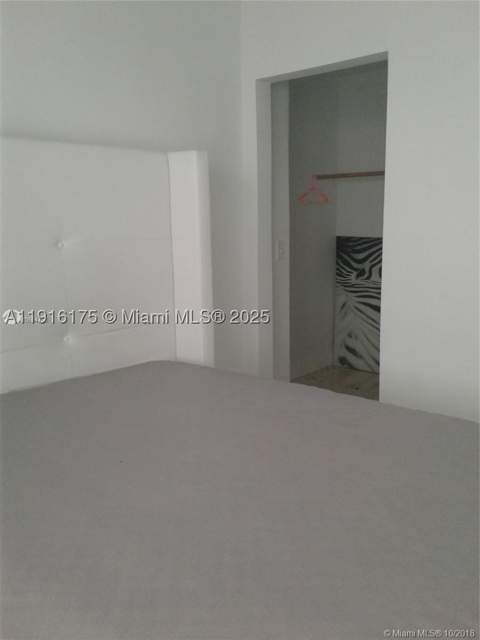 1526 Pennsylvania Ave 19, Miami Beach FL - photo 12 of 17