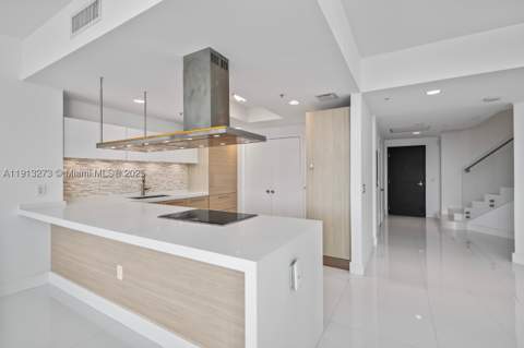 17301 Biscayne Blvd 811, North Miami Beach FL - photo 18 of 56
