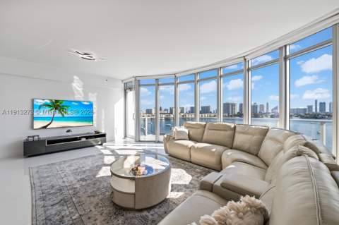 17301 Biscayne Blvd 811, North Miami Beach FL - photo 6 of 56