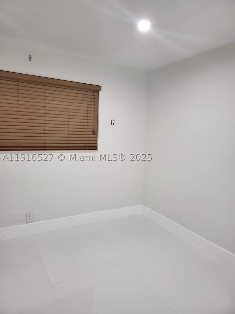 1 bedroom Condominium at 9375 SW 40th Ter 203, Hemingway Villa Condo, Miami — photo 5