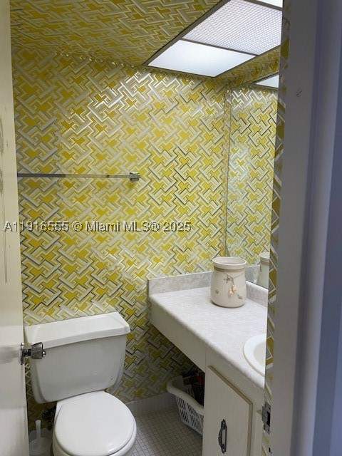 301 174th St 1605, Sunny Isles Beach FL - photo 11 of 27