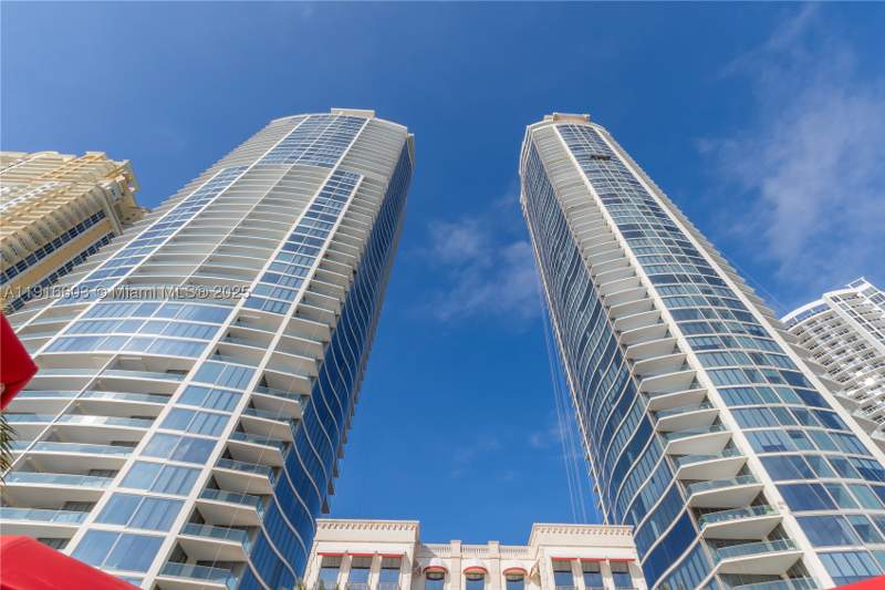 4 bedroom Condominium at 17975 Collins Avenue 2402, Estates at Acqualina, Sunny Isles Beach — photo 2
