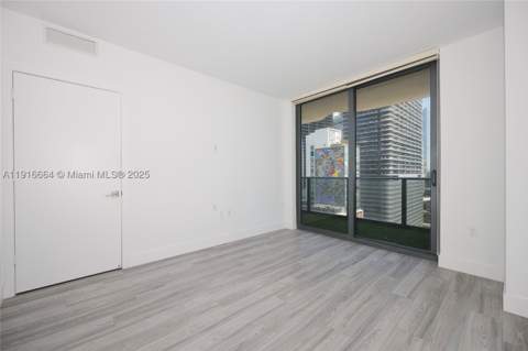 45 SW 9th St 1504, Miami FL - photo 15 of 33
